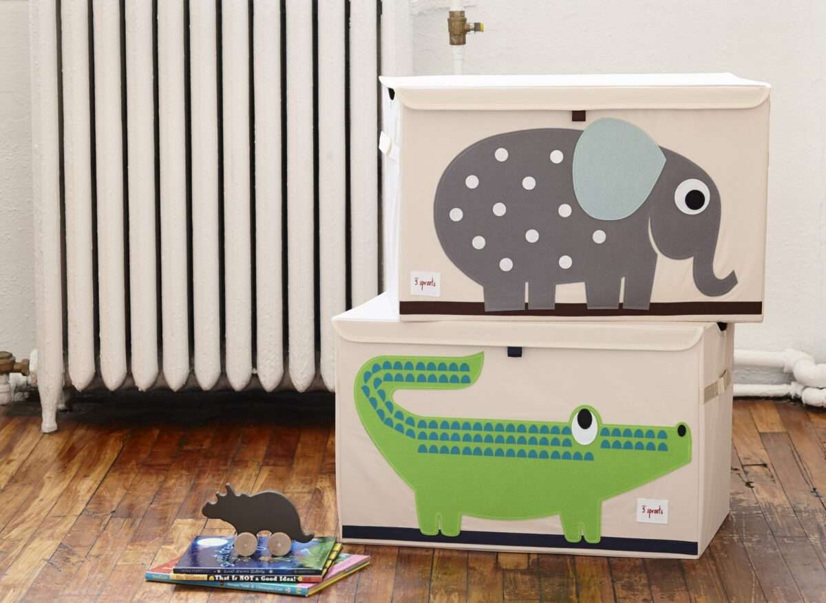 TCELE 3Sprouts Toy Chest Elephant Lifestyle scaled 1