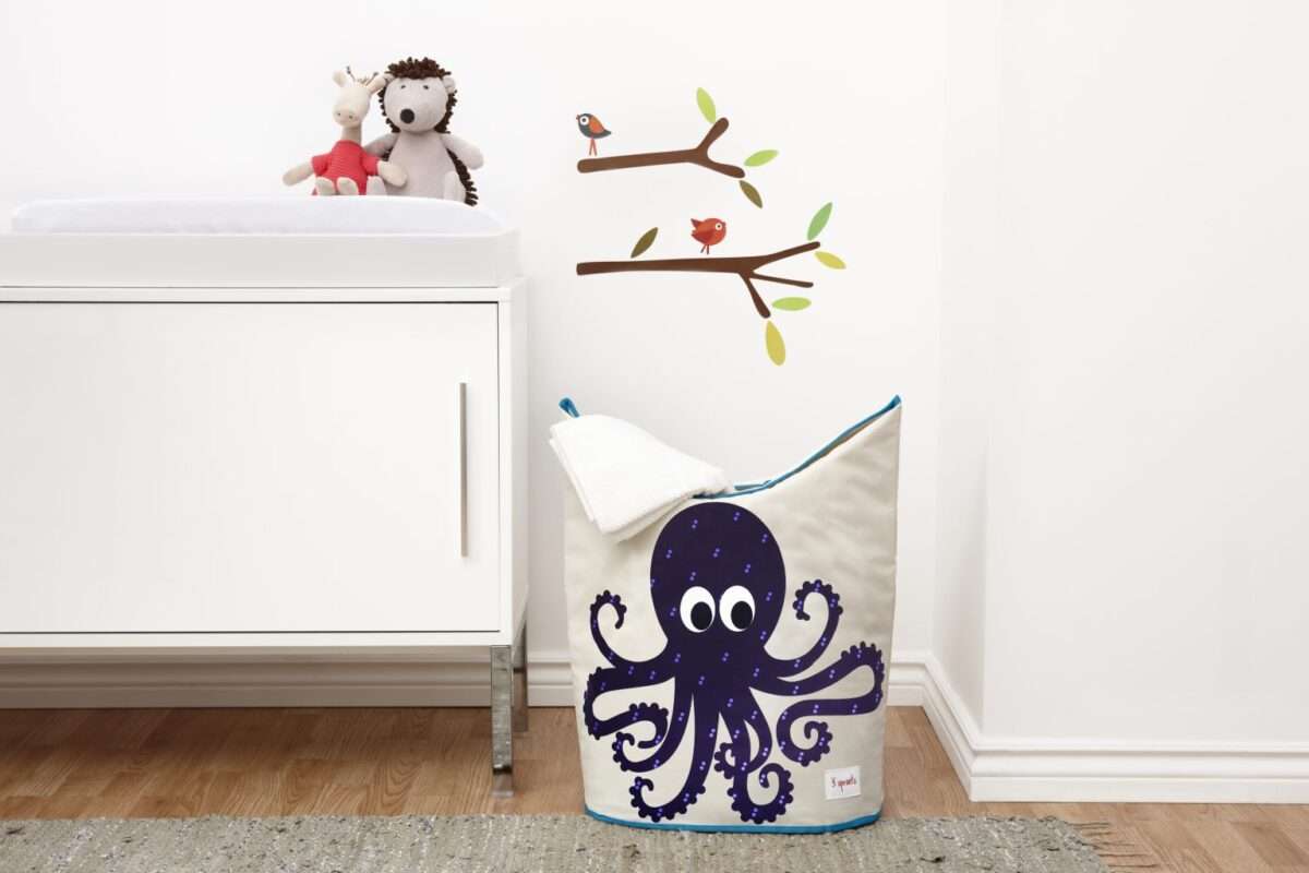 LHOCT 3Sprouts Laundry Hamper Octopus Lifestyle 1536x1024 1